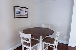 The Newport Lofts - 410 Thames Street