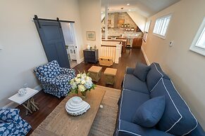 The Newport Lofts - 546 Thames Street