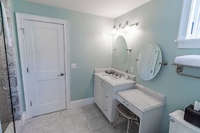 The Newport Lofts - 546 Thames Street