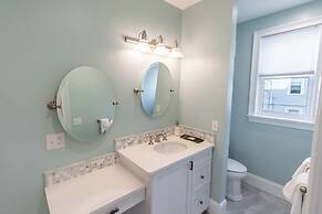 The Newport Lofts - 546 Thames Street