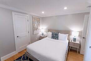 The Newport Lofts - 548 Thames Street