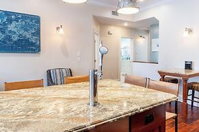 The Newport Lofts - 548 Thames Street