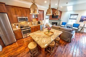 The Newport Lofts - 548 Thames Street