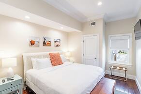 The Newport Lofts - 548 Thames Street