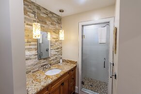 The Newport Lofts - 548 Thames Street