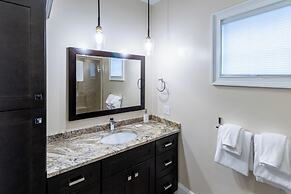 The Newport Lofts - 611 Thames Street