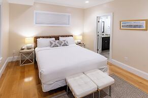 The Newport Lofts - 611 Thames Street