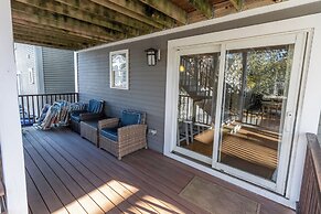 The Newport Lofts - 617 Thames Street