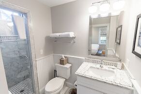 The Newport Lofts - 617 Thames Street