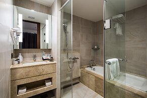 SOLARIA NISHITETSU HOTEL Busan