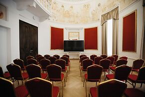 Grand Hotel Yerevan