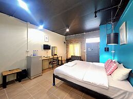 ORA HOUSE
