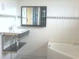 Sharon Avenue Guesthouse