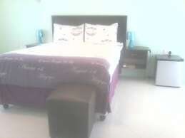 Sharon Avenue Guesthouse