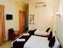 Luxury Everest Hotel