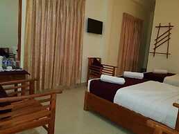 Luxury Everest Hotel