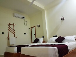 Luxury Everest Hotel