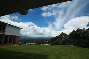Mahaweli Regent Hotel