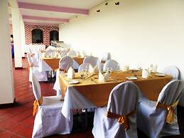 Mahaweli Regent Hotel