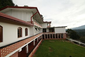 Mahaweli Regent Hotel
