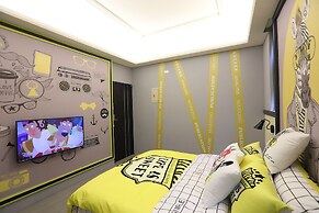 Happiness station B&B