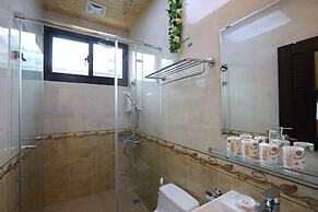 Happiness station B&B