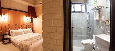 Happiness station B&B