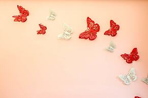 Happiness station B&B