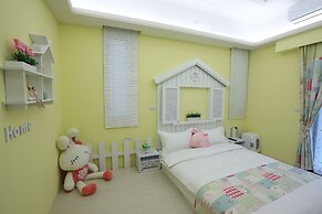 Happiness station B&B