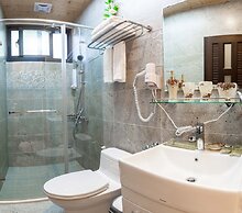 Happiness station B&B