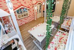 Happiness station B&B