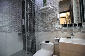 Happiness station B&B