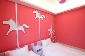 Happiness station B&B