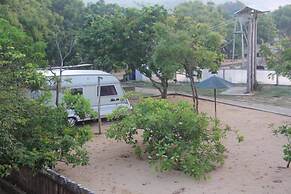 yala caravan village