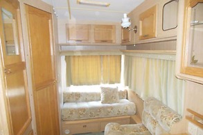 yala caravan village