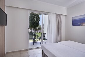 Kiotari Miraluna Resort