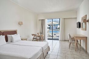 Kiotari Miraluna Resort