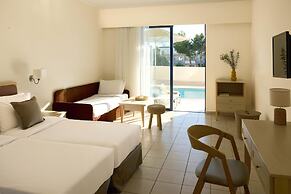 “Kiotari Miraluna Beach Resort”