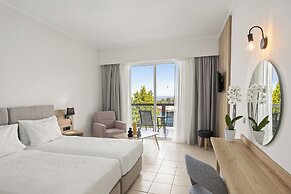 Kiotari Miraluna Resort