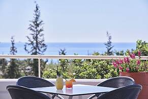 Kiotari Miraluna Resort