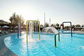 Kiotari Miraluna Resort