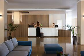“Kiotari Miraluna Beach Resort”