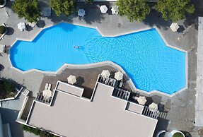 “Kiotari Miraluna Beach Resort”