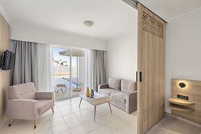 Kiotari Miraluna Resort