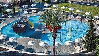 “Kiotari Miraluna Beach Resort”