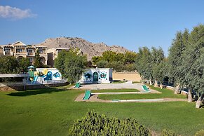 “Kiotari Miraluna Beach Resort”