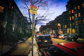 Luxury 2 Bedroom - 2 Bath Apartment Fenway- Boston