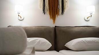 Paradise Beach Hotel