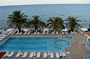 Paradise Beach Hotel