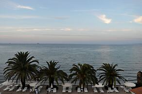 Paradise Beach Hotel